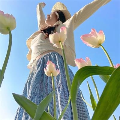 督军你家奶团背着黄金来旺家了